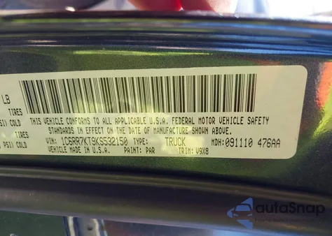 2019 Ram 1500 Classic Tradesman 4X4 5'7 Box z USA, uszkodzony, nr VIN 1C6RR7KT9KS532150